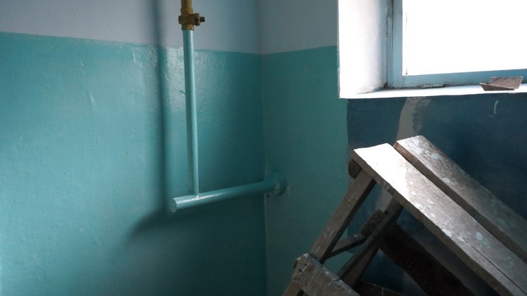 Ремонт без «побочек»: жильцы дома жалуются на сильный запах краски  Красноуфимск Онлайн