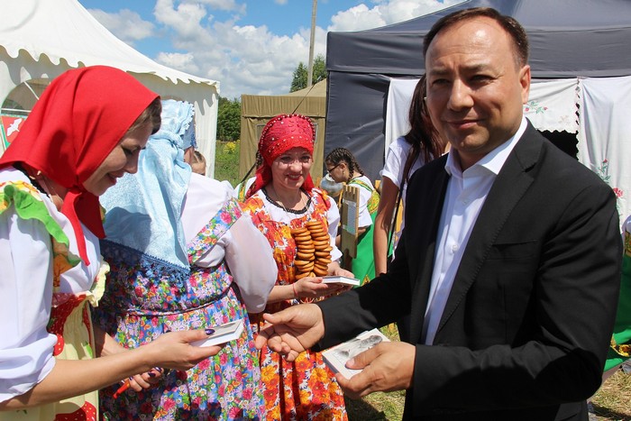 Погода в рахмангулово. Рахмангулово. Рахмангулово школа. Маснавий Рахмангулово. Село Рахмангулово Красноуфимский район.