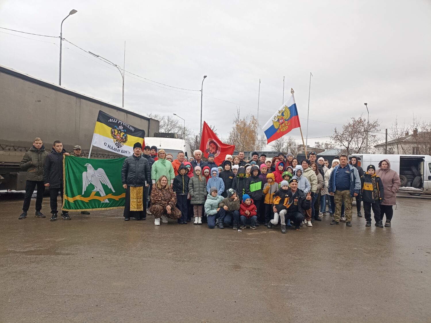 Жители Красноуфимска, Ачита и Артей отправили в зону СВО машины для военных  нужд Красноуфимск Онлайн