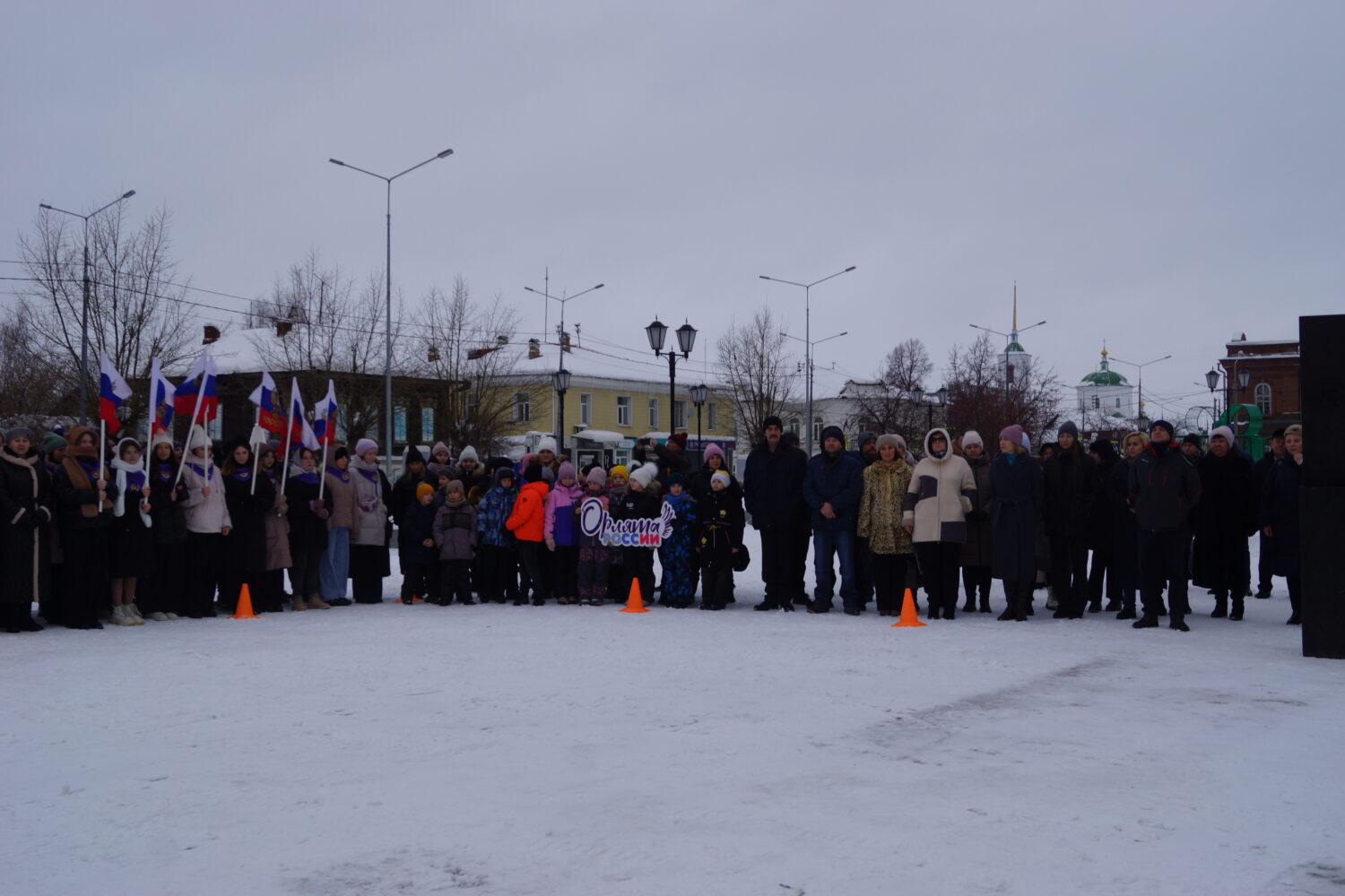 Акция «С теплом из дома»: подарки для бойцов отправлены в зону СВО  Красноуфимск Онлайн